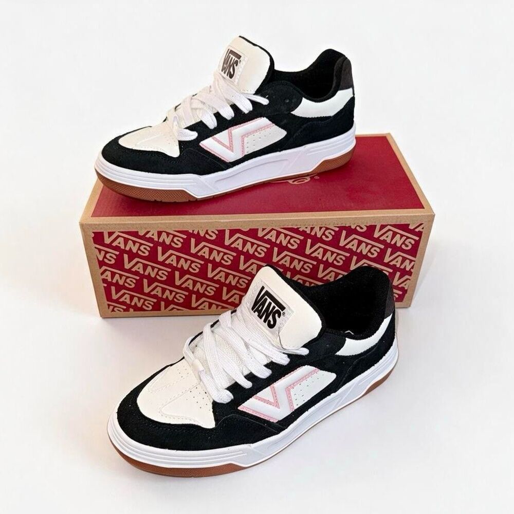 Vans Upland Tri-Tone Black Sneakers Men’s 7 Women’s 8.5 VN000D1HBM8 NIB